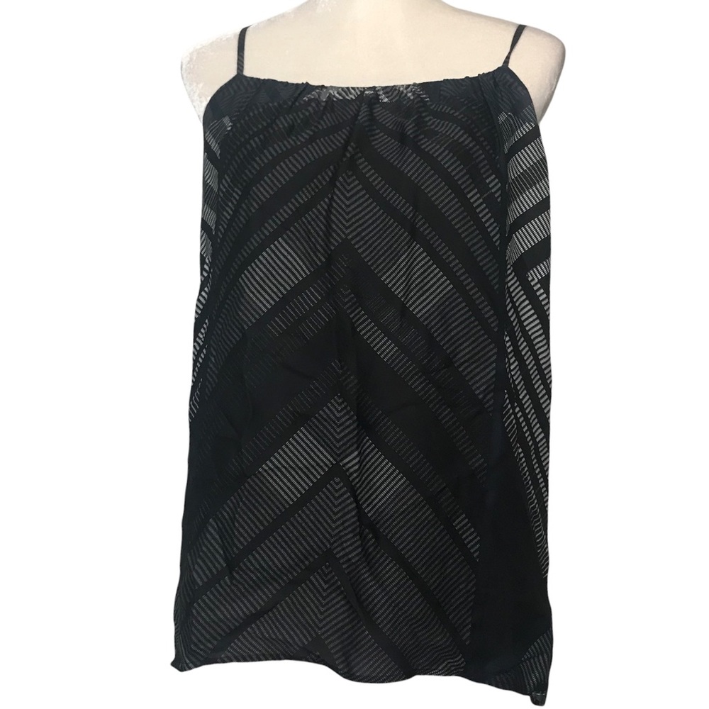 Vince. 100% silk tank top Size M black blue and white